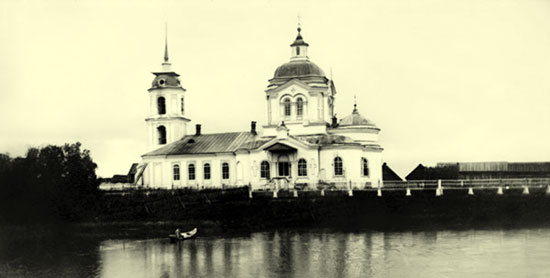 Храм в селе Пиштань (Никола)
